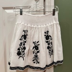 J. Crew white gauze with black embroidery skirt size M